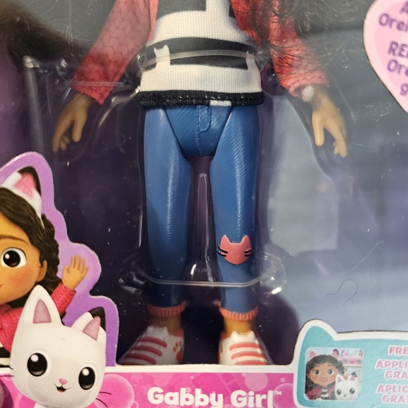 Gabby's Dollhouse Gabby Doll - Picture 3 of 14